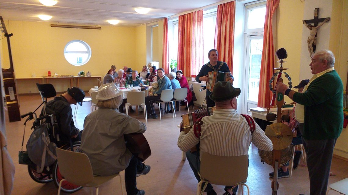 Seniorenclubfasching mit der „Steirischen Partie“